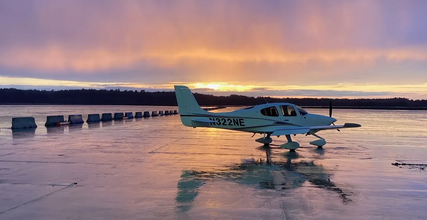 New England Aviation AcademyFly With Us!